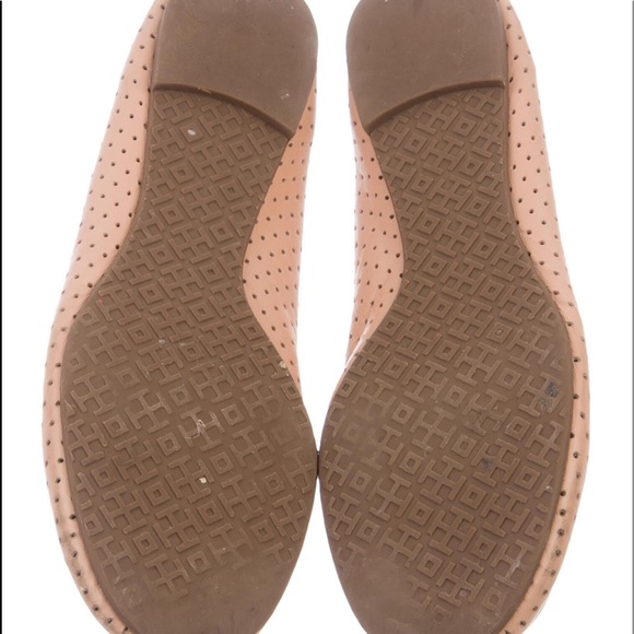 Tory Burch Round toe flats with gold emblem on toe. - Picture 4 of 6